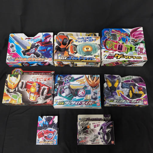 バンダイ DXゲネシスドライバー& メロンエナジーロックシード ゴーストドライバー 変身ベルト 他 まとめセット